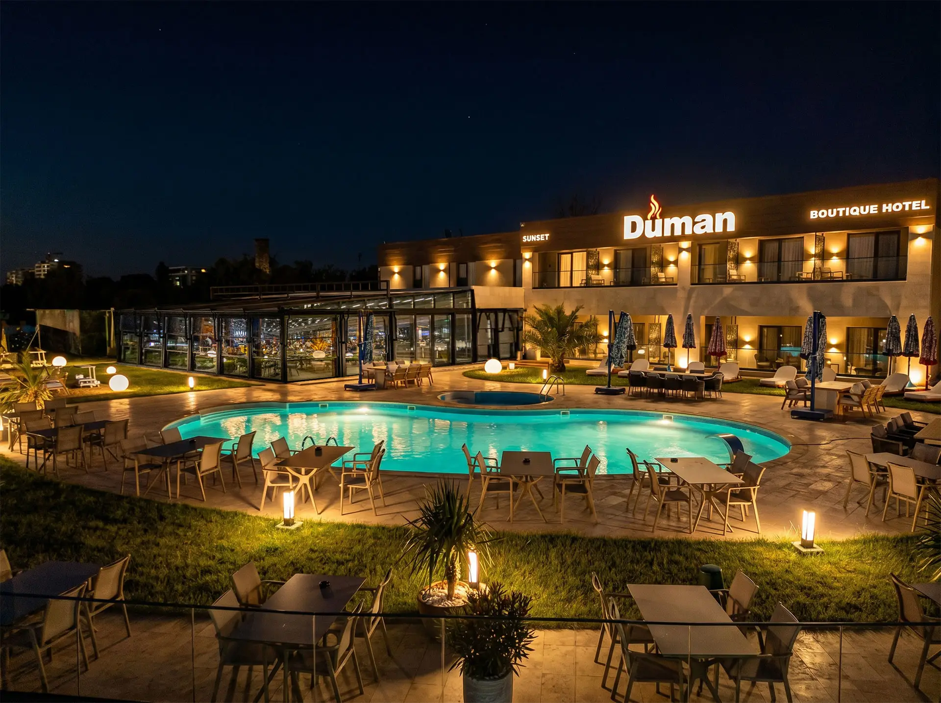 gece_hotel_sunset_view