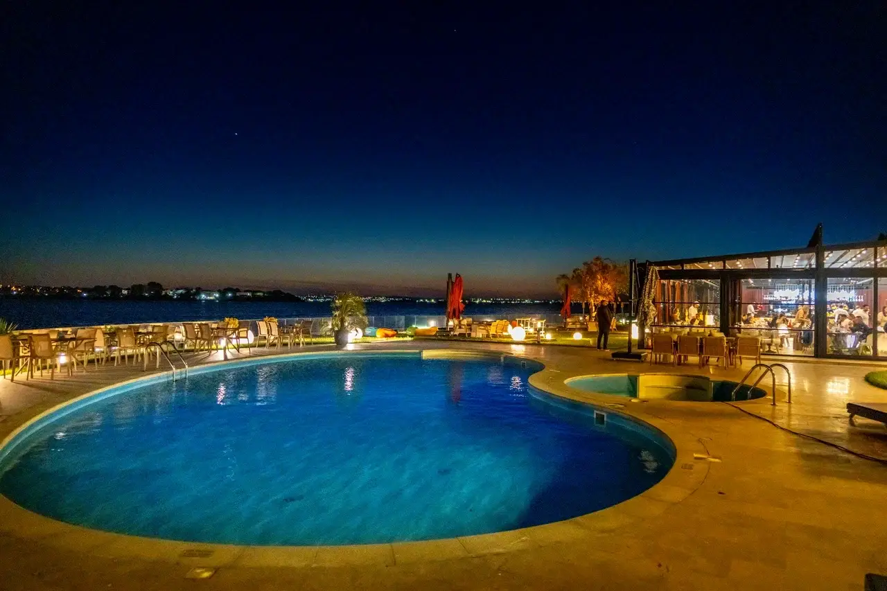 pool_2 (1)
